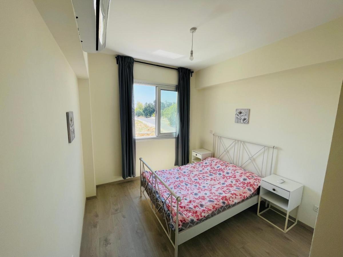 City Center Cozy Apt Paphos Extérieur photo